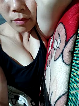 Bear_bear0's cam snapshot