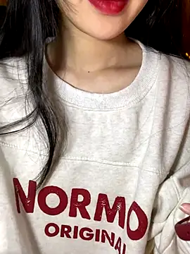 Uyennii02's cam snapshot