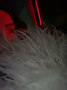 AnaWest's cam snapshot