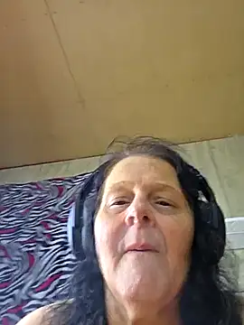 davisdesires@xh's cam snapshot