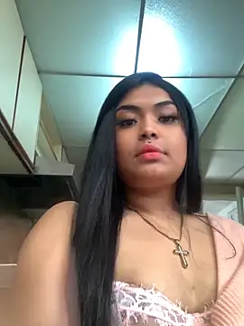 ScarlettSweet_Pink's cam snapshot