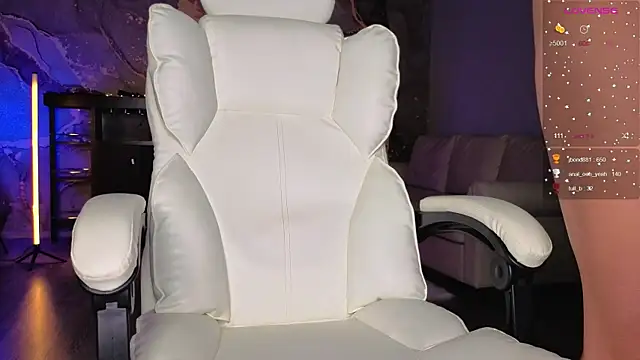 miss_long_legs's cam snapshot