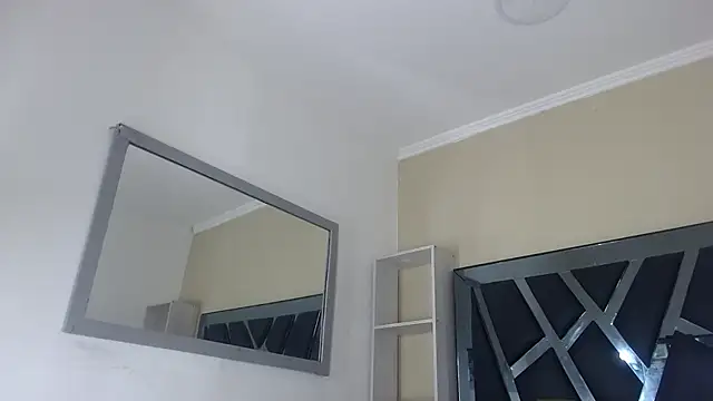 aston_xvera's cam snapshot