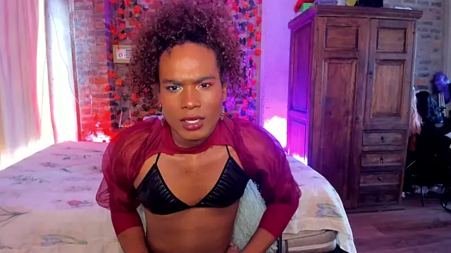 blackbarbietrans's cam snapshot