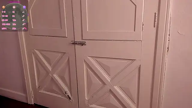 Hela_Strossner's cam snapshot