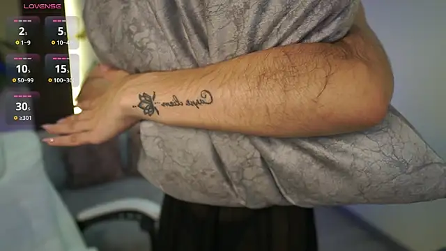 TessaaFox's cam snapshot