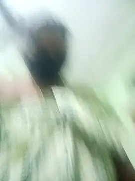 Potti-model-81's cam snapshot