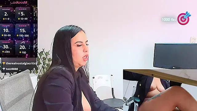 Aly_Smith_'s cam snapshot