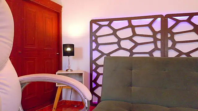 alice_rous21's cam snapshot