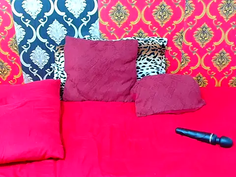 yourperfectcrush's cam snapshot