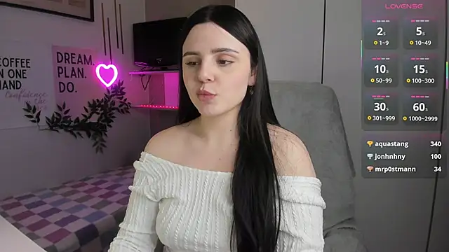 LiaWoow's cam snapshot