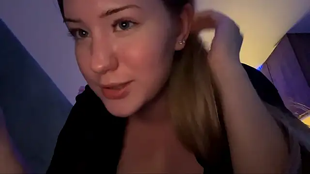 PandaFluff's cam snapshot