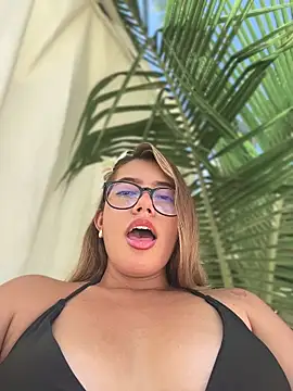 sara_calderon live sex cam