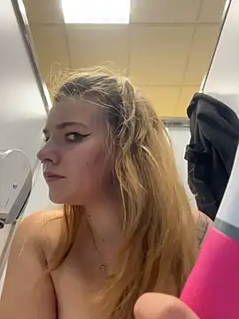 Holy_Tereza live sex cam