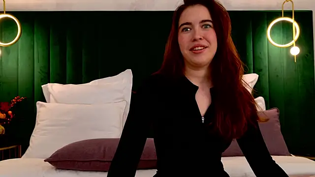 KimberlyBond's cam snapshot