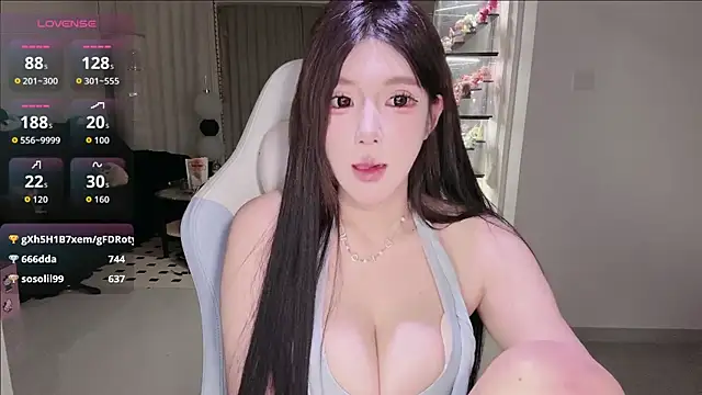 Xiaoxue_L live sex cam