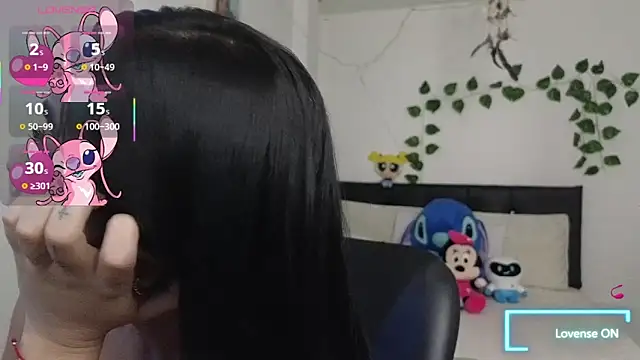 Asenaesmee's cam snapshot