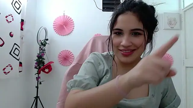 InocentHeaven1's cam snapshot