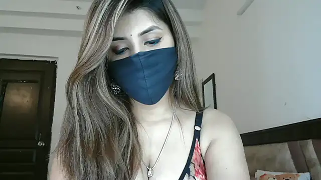 Meadow_Rain's cam snapshot