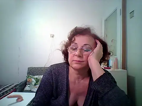 Julia54391's cam snapshot