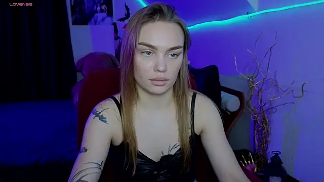 KitsyMoore's cam snapshot