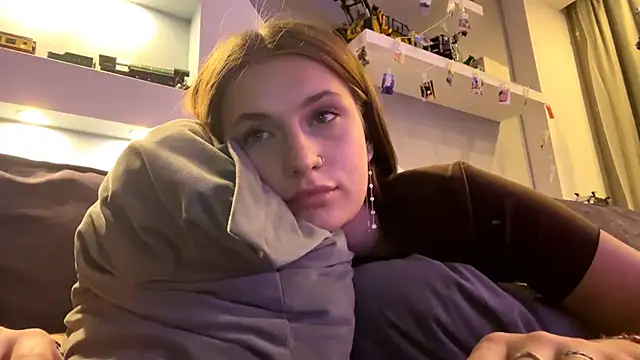 CarmaDiza's cam snapshot