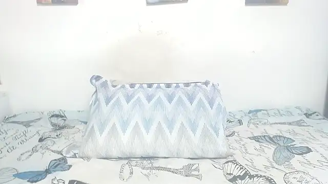 Madeline_Woods's cam snapshot