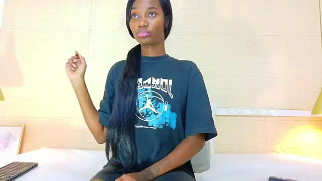 Chocolatte_bar's cam snapshot