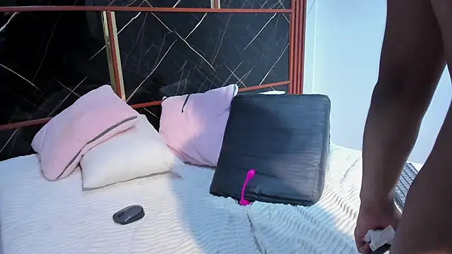 HannyThompson's cam snapshot