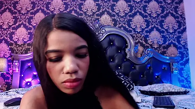 DannaHils's cam snapshot