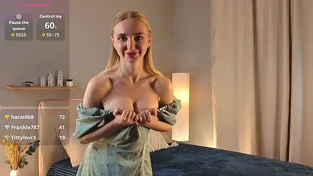 Carollina_'s cam snapshot