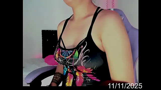 lady_hana28's cam snapshot