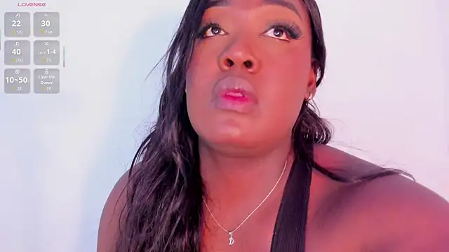 Aishaza1's cam snapshot