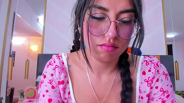 MadyJackson's cam snapshot