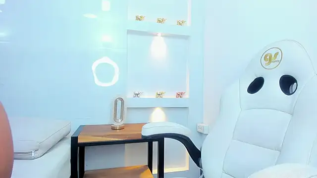 kathia_dumons's cam snapshot