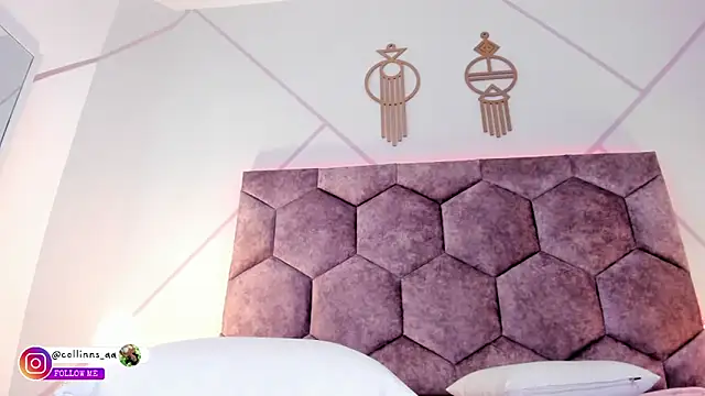 aurora_collinss_'s cam snapshot