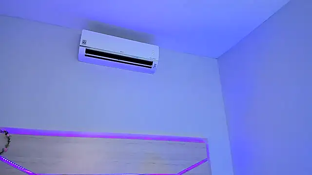 ZoeMorris's cam snapshot