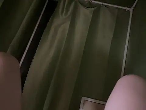 caicaibb's cam snapshot