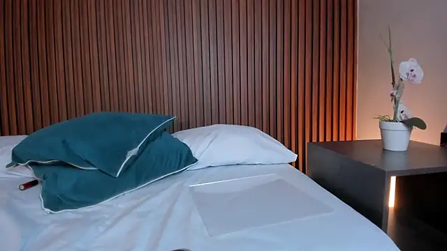 cristina_gallardo's cam snapshot