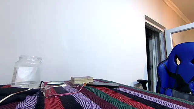 ALPHANDRE live sex cam