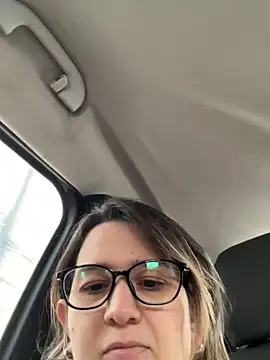 amooraaamoon's cam snapshot