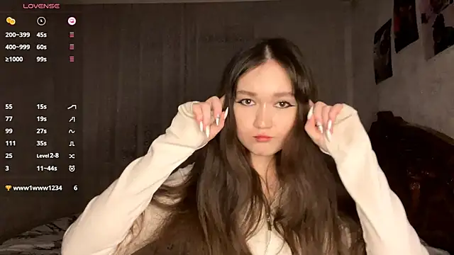 Pikmigirl18's cam snapshot