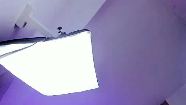 Salome_Stark's cam snapshot