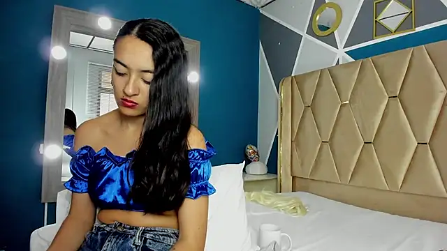 Mia_scarlet69's cam snapshot