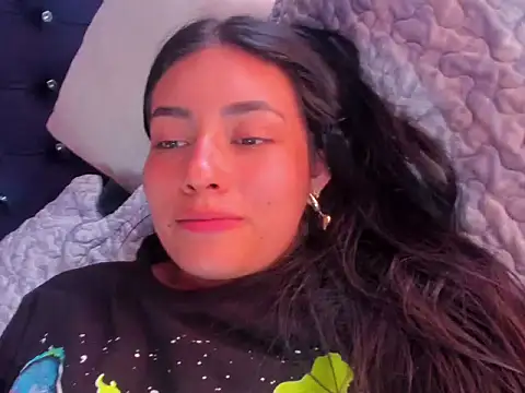 ViolettRouse's cam snapshot