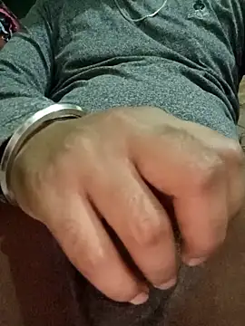 Desi_hunk12's cam snapshot