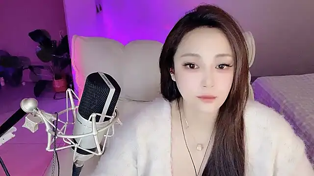 Daisy-77's cam snapshot