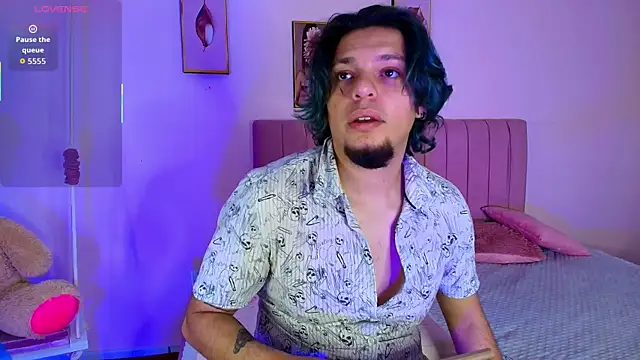 Laia_and_Damian's cam snapshot