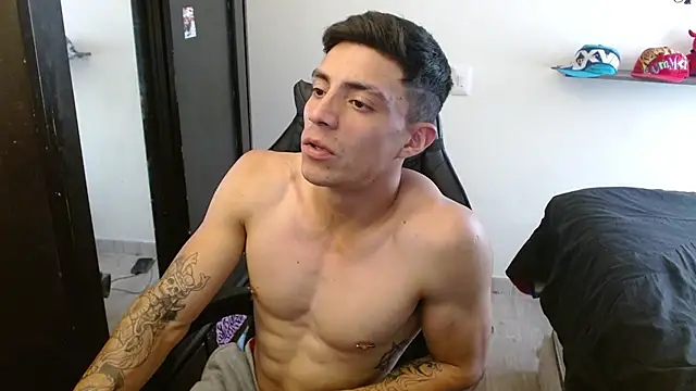 kv___xxx_'s cam snapshot