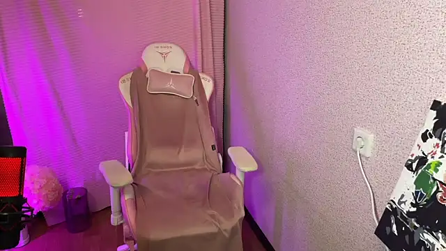 Katrin__kiss's cam snapshot